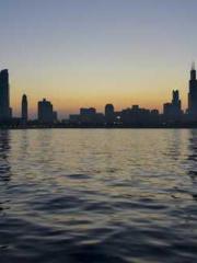 Spoil you in my arms